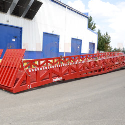 Rampa mobile AUSBAU su ordinazione