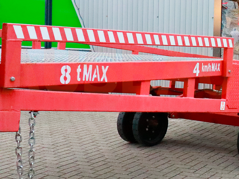 4. OPT-MPF — ringhiere di sicurezza montabili.
4. OPT-MPF — ringhiere di sicurezza montabili.